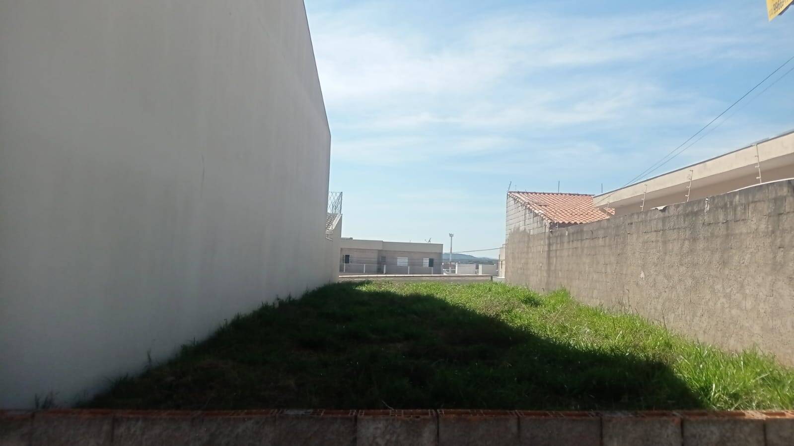 Terreno à venda, 180m² - Foto 3